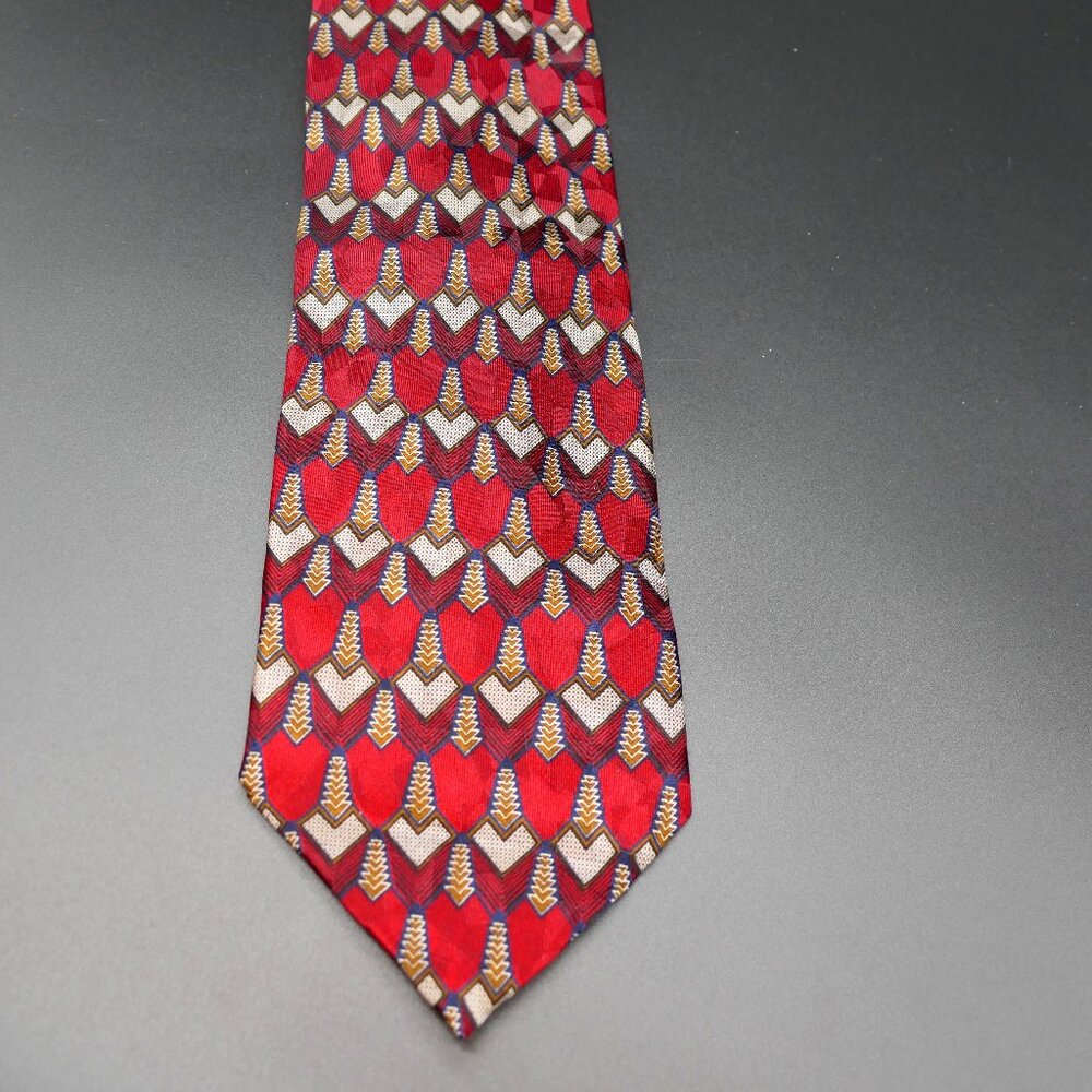 Ron Chereskin 100% Silk Red and Black Pattern Tie